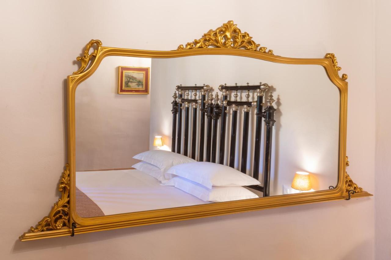 Borgo Petroro Hotell Todi Exteriör bild